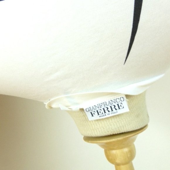 GIANFRANCO FERRE amalfi embroidered t shirt L vntg - Picture 5 of 6